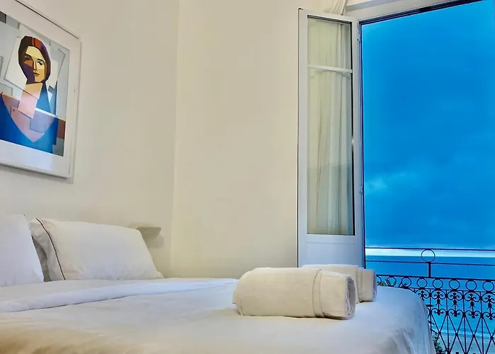 Alba Chiara * Finale Ligure