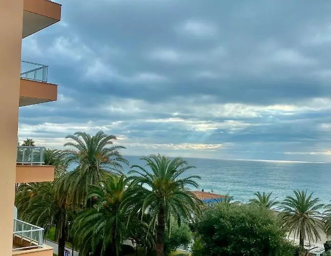 Alba Chiara * Finale Ligure